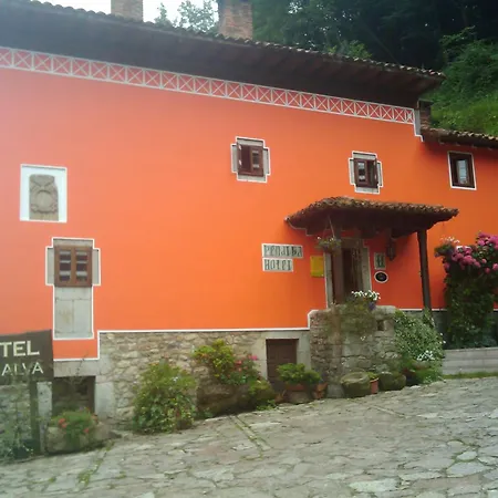 Landhuis Penalba La Riera (Cangas de Onis)